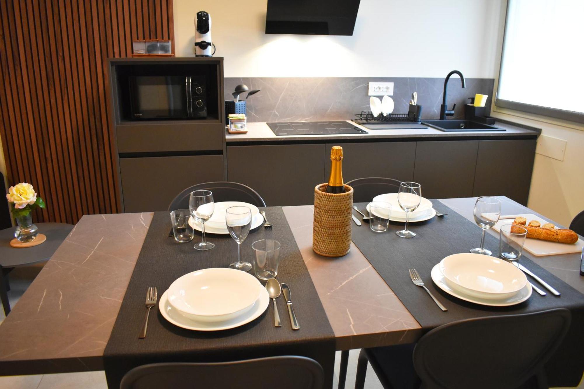 Baia Delle Rose Via Roma 111 Apartment คอสตา โวลปิโน ภายนอก รูปภาพ