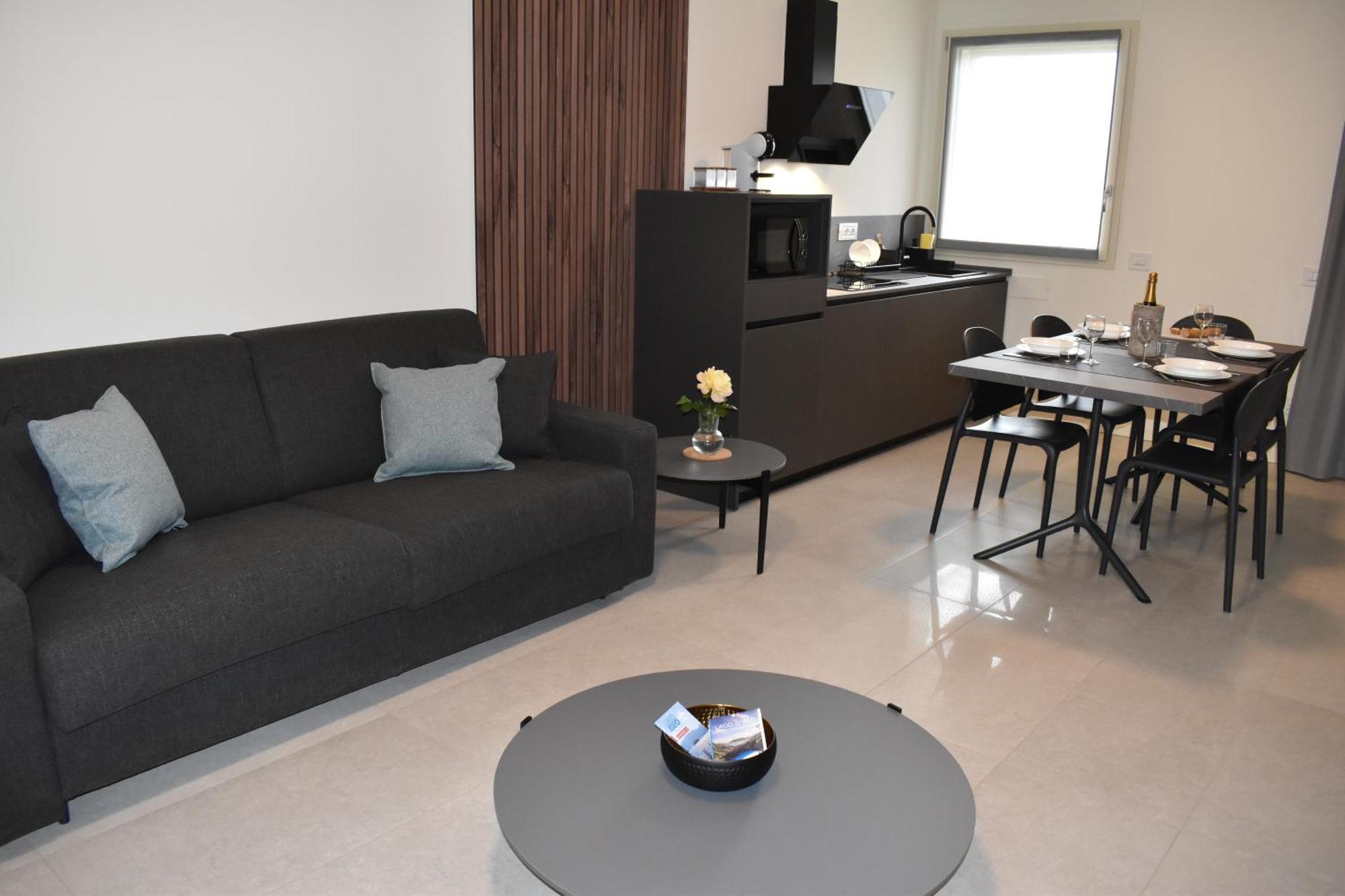 Baia Delle Rose Via Roma 111 Apartment คอสตา โวลปิโน ภายนอก รูปภาพ