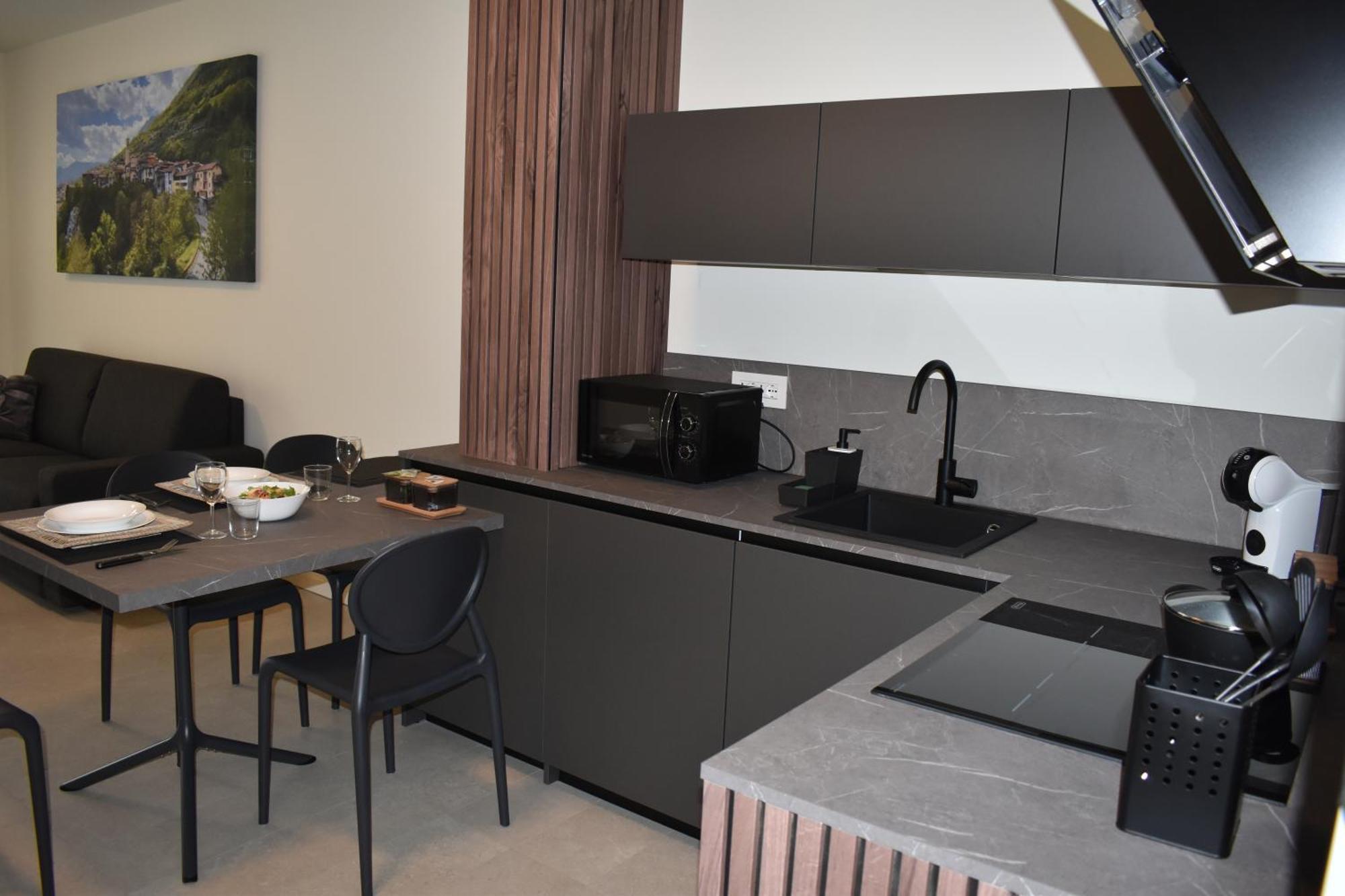 Baia Delle Rose Via Roma 111 Apartment คอสตา โวลปิโน ภายนอก รูปภาพ
