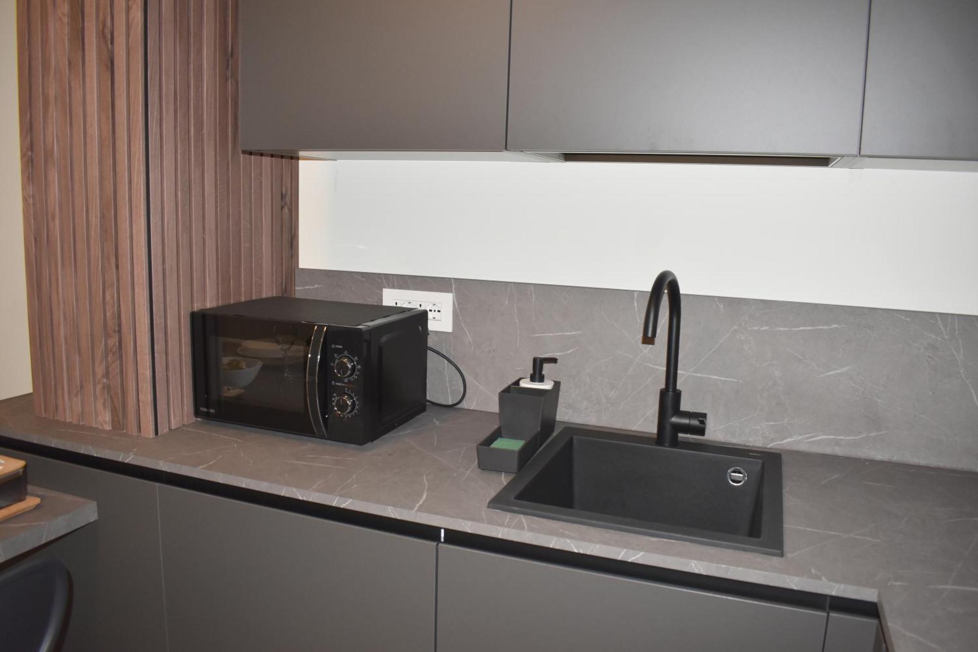 Baia Delle Rose Via Roma 111 Apartment คอสตา โวลปิโน ภายนอก รูปภาพ
